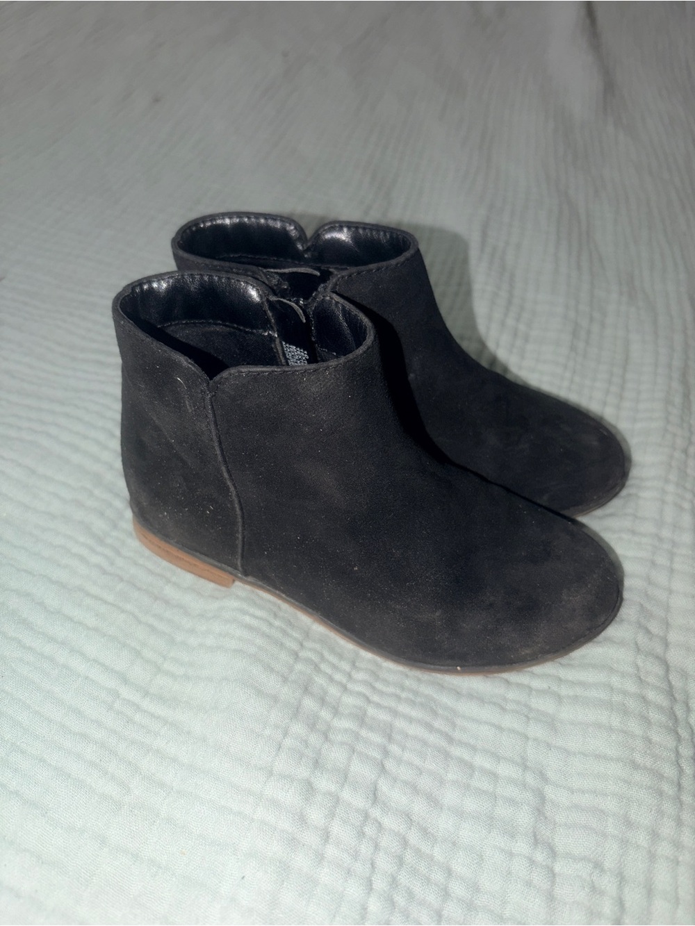 Cat & Jack Black Suede Kids Ankle Boots